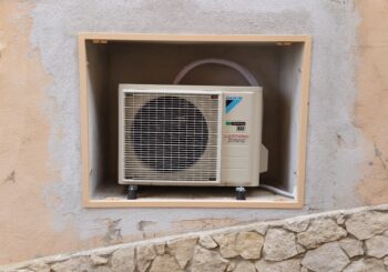 installazione climatizzatori Daikin su nicchia centro storico