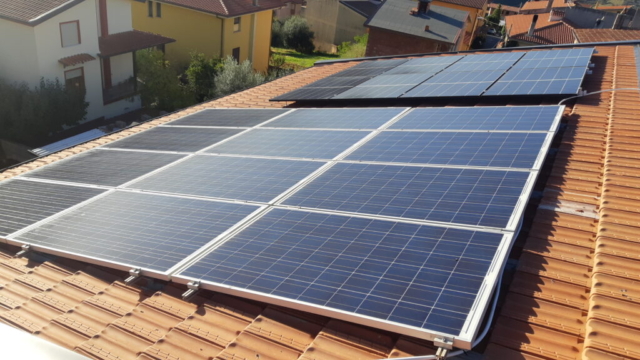 nuovo e vecchio impianti fotovoltaici Meana Sardo (NU), installatore Longi solar
